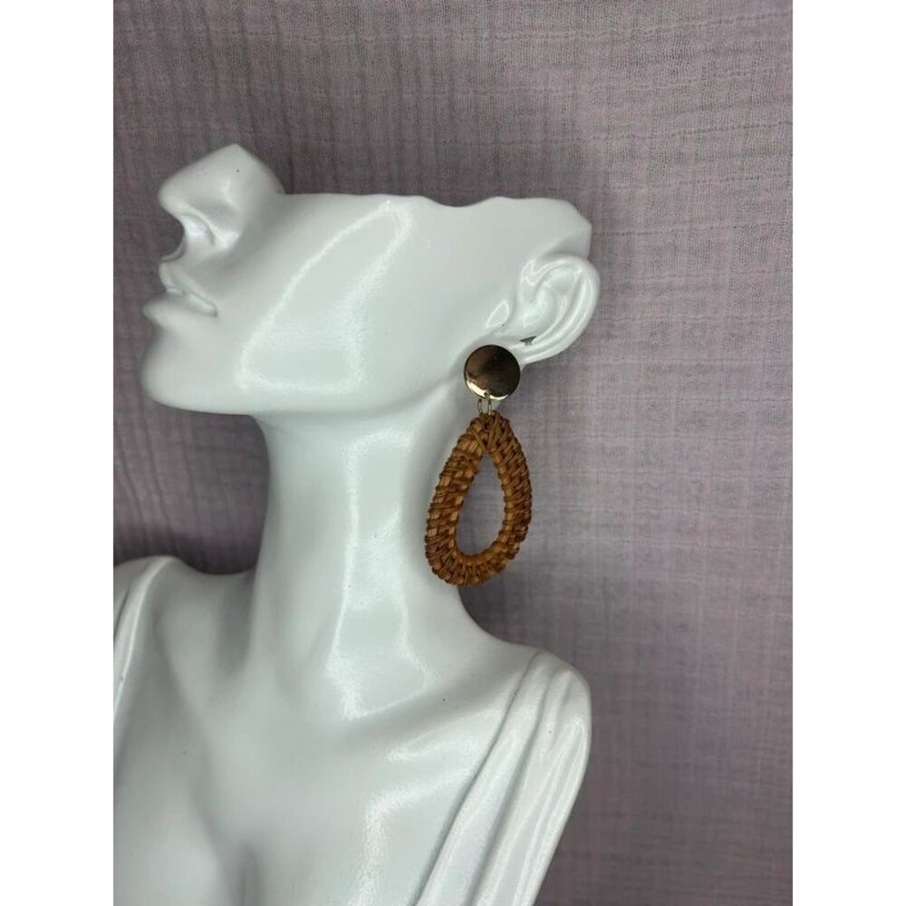 Vintage Woven Rattan Teardrop Dangle Earrings